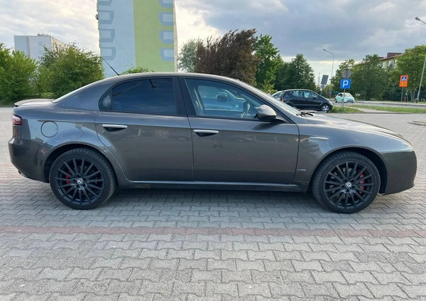 Alfa Romeo 159 cena 16000 przebieg: 255000, rok produkcji 2006 z Żary małe 254